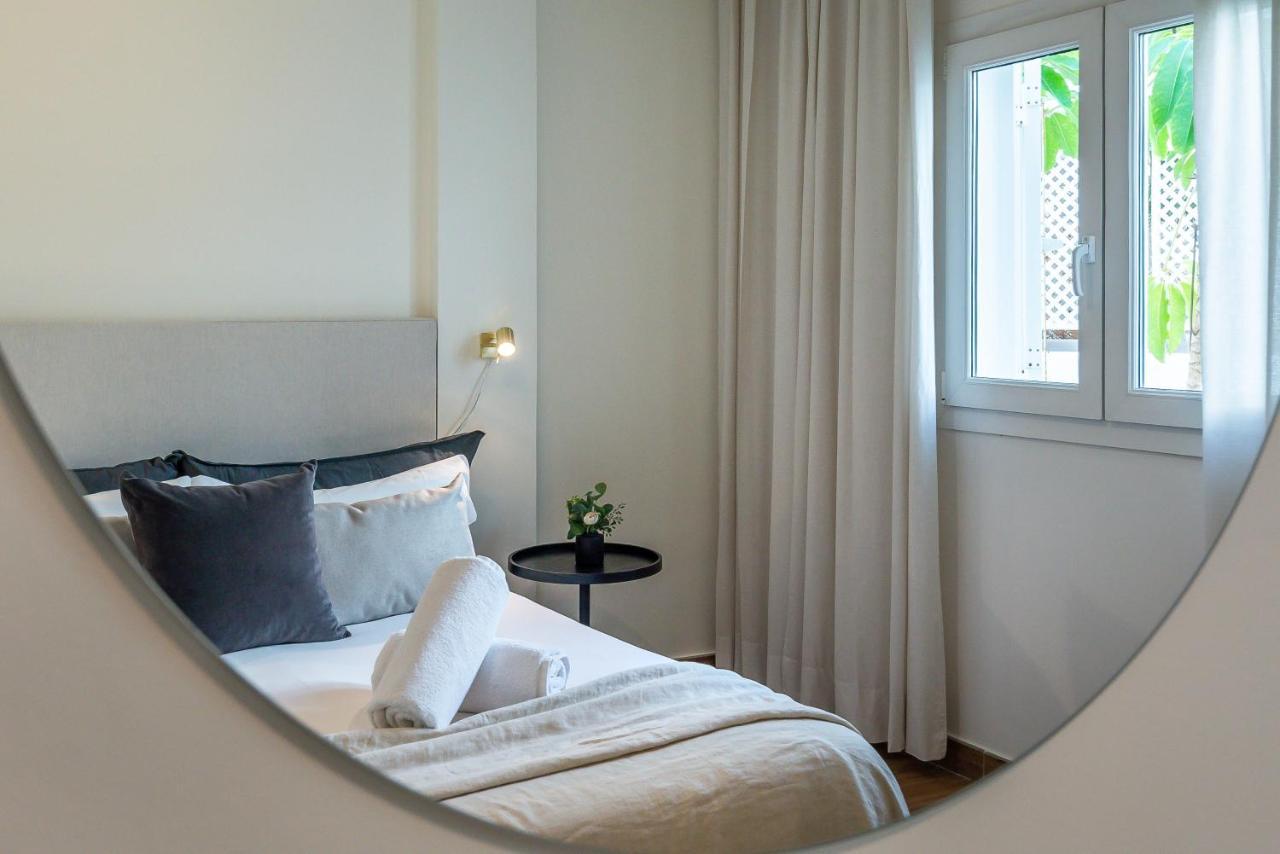 Vacation Marbella I Top 1 Puerto Banus Sea Front Rental, Renovated Buitenkant foto